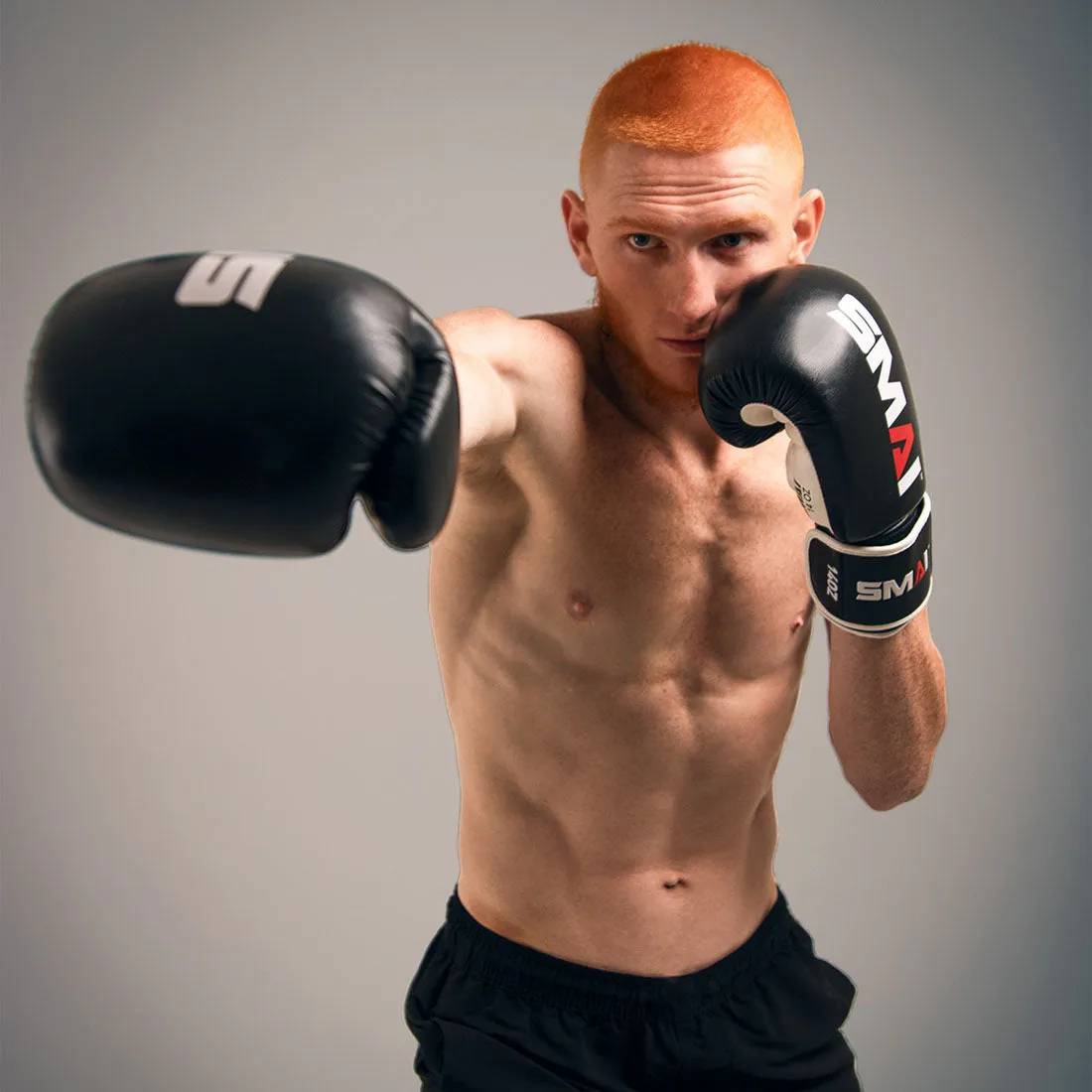 Essentials Boxing Glove Smai