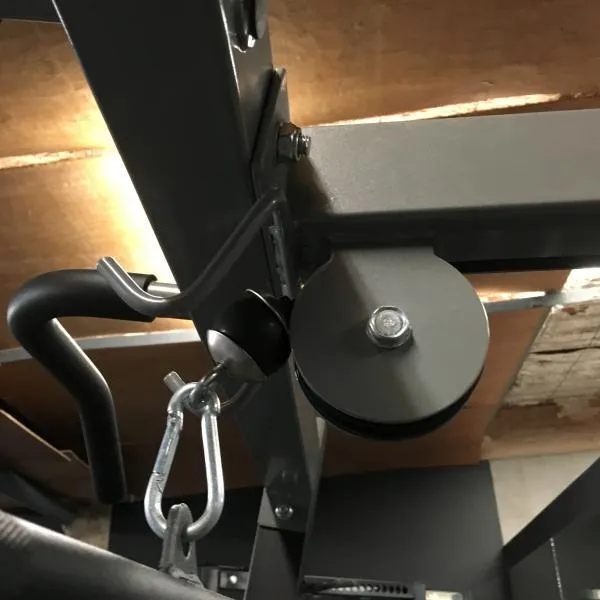 Muscle Motion Half Rack with High Low pulley (Rating Certified)
